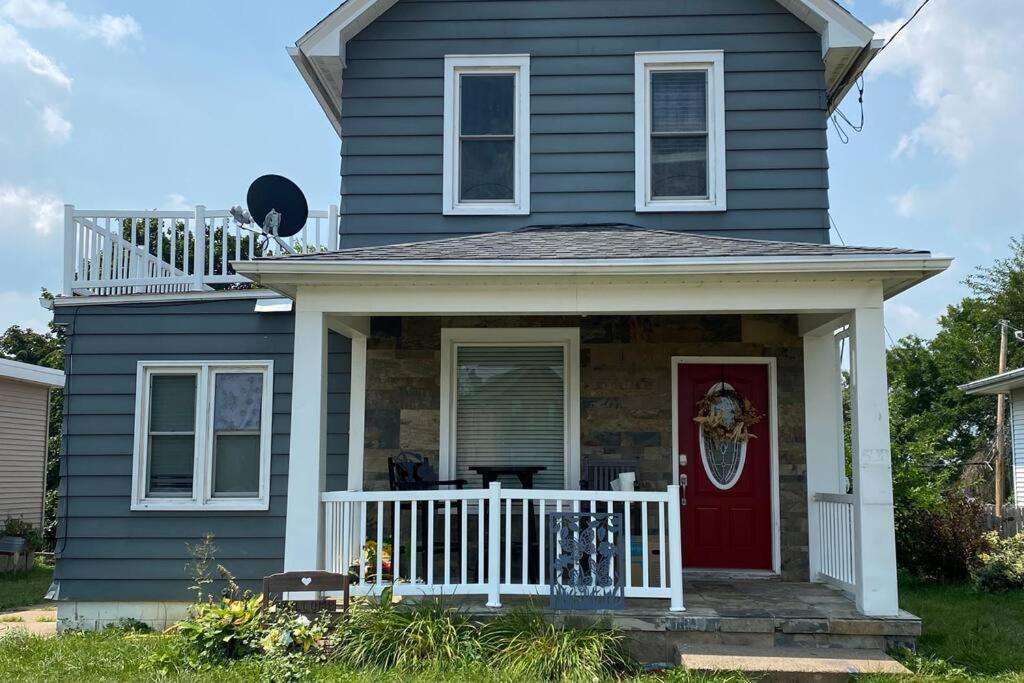 3Bed 2Bath Nestled In Cozy Grandview Neighborhood Villa Dubuque Exteriör bild